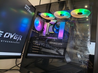 Komputer gamingowy PC Ryzen 9 7950X3D (16R) 32GB DDR5 1TB m.2 SSD RTX 5080 WiFi-6 Win11H